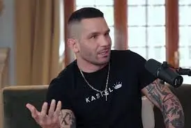 Adri kastel hoy